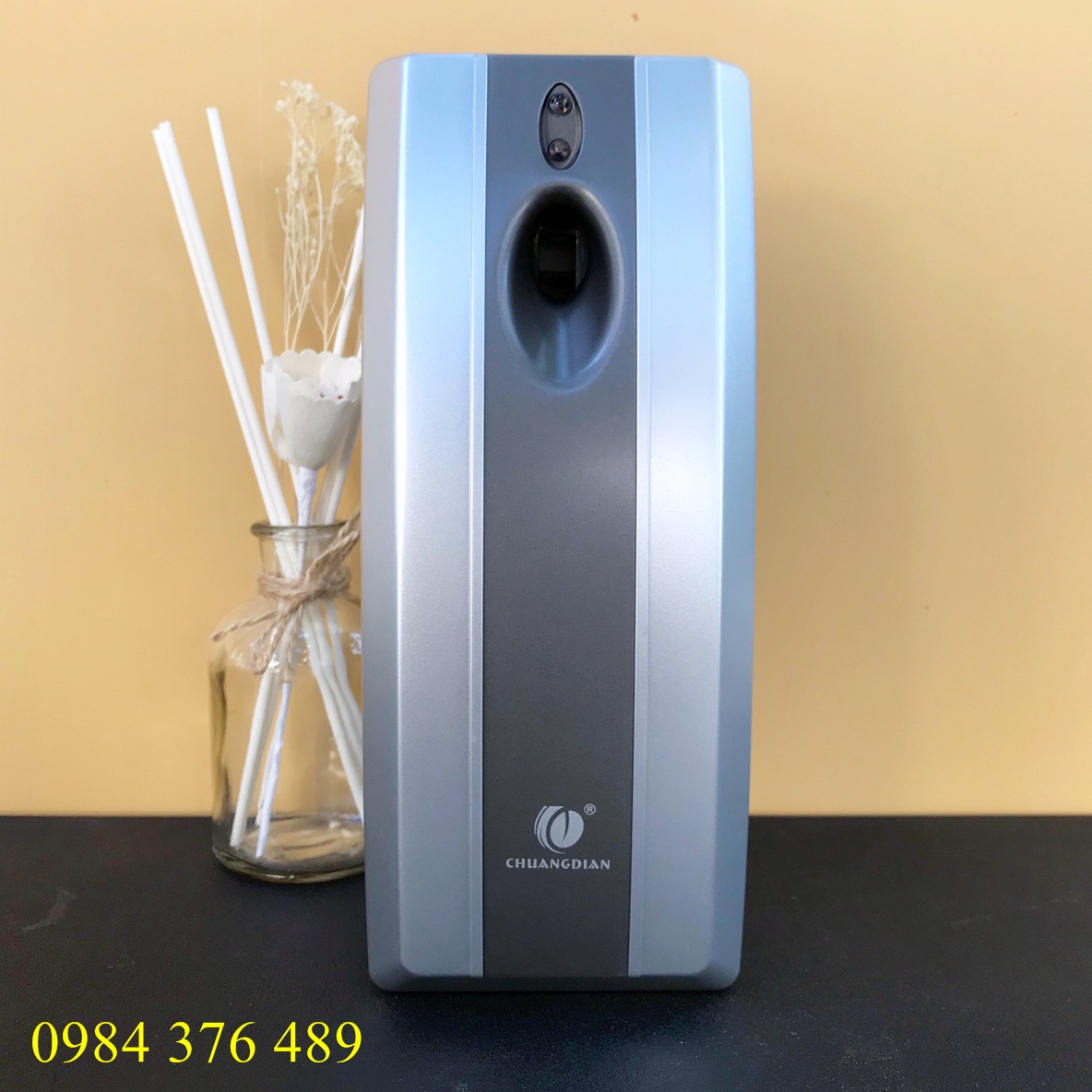 MÁY XỊT KHỬ MÙI HƯƠNG THƠM TỰ ĐỘNG